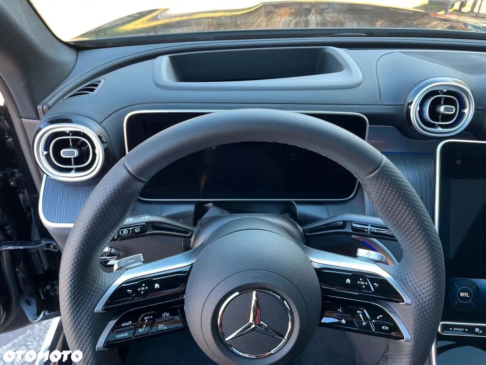 Mercedes-Benz GLC - 14