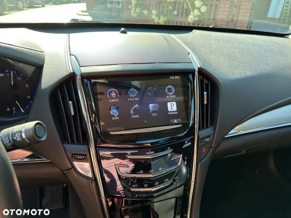 Cadillac ATS - 12