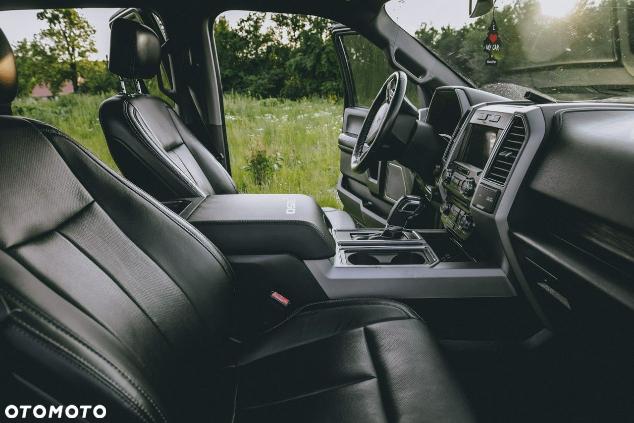 Ford F150 - 8