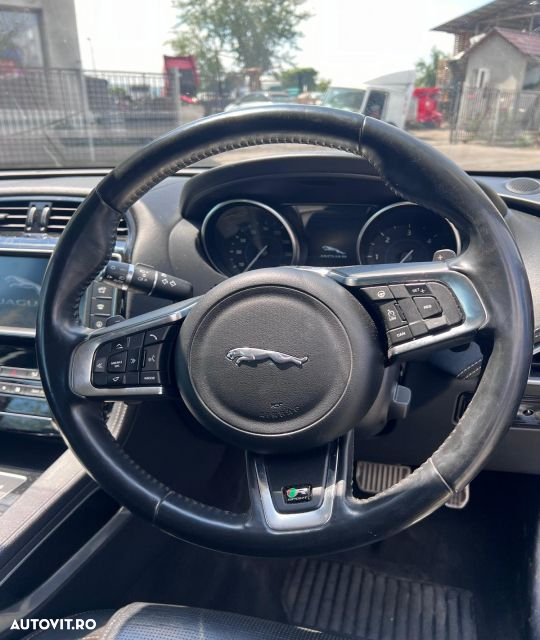 Dezmembrez Jaguar F-Pace 1 [2016 - 2020] Crossover 2.0 T D AT AWD (18 - 12