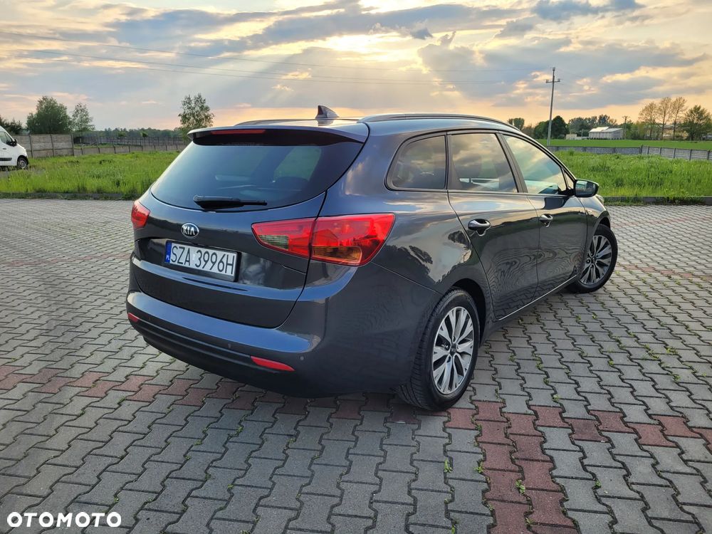 Kia Ceed 1.4 Vision - 33