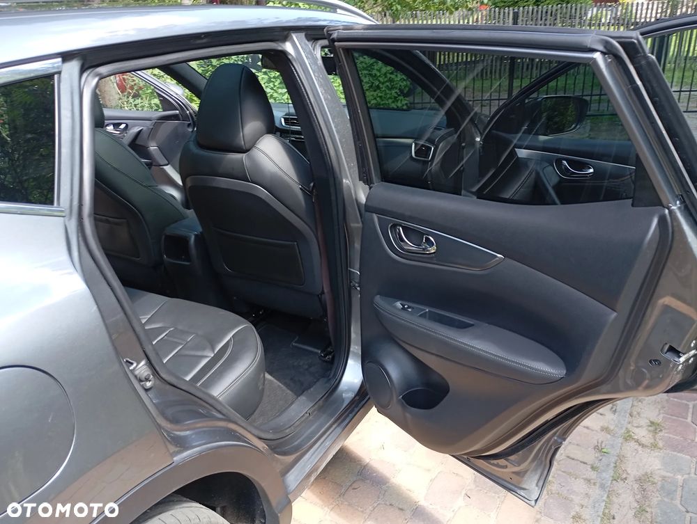 Nissan Qashqai 1.5 dCi Tekna+ - 17