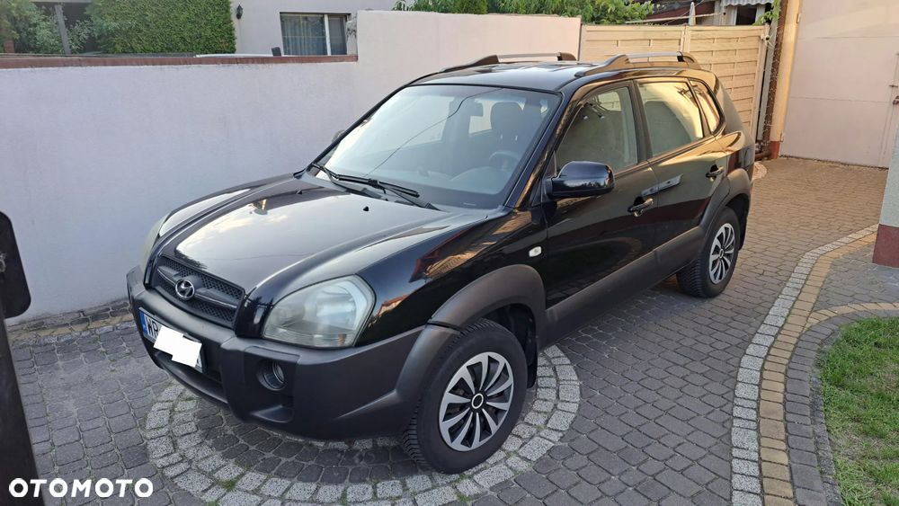 Hyundai Tucson 2.0 Comfort 2WD - 10