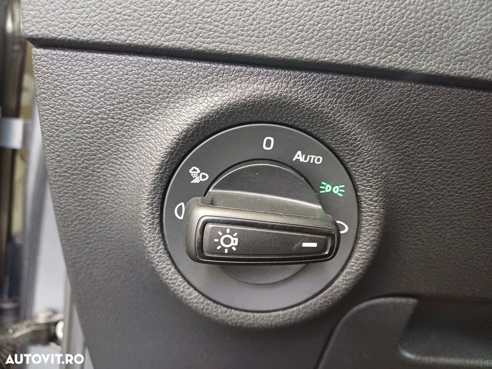 Skoda Karoq 1.5 TSI DSG Selection - 11