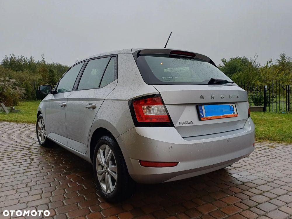 Skoda Fabia - 2