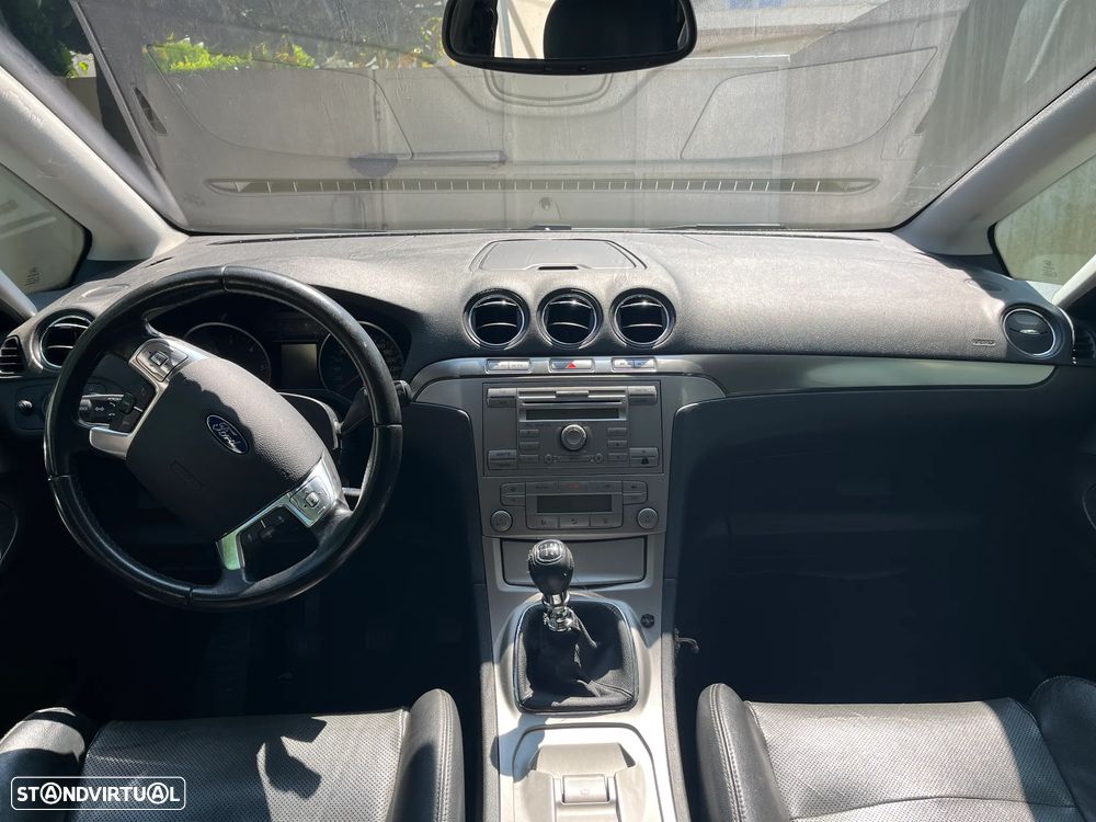 Ford S-Max 2.0 TDCi Titanium 7L - 10