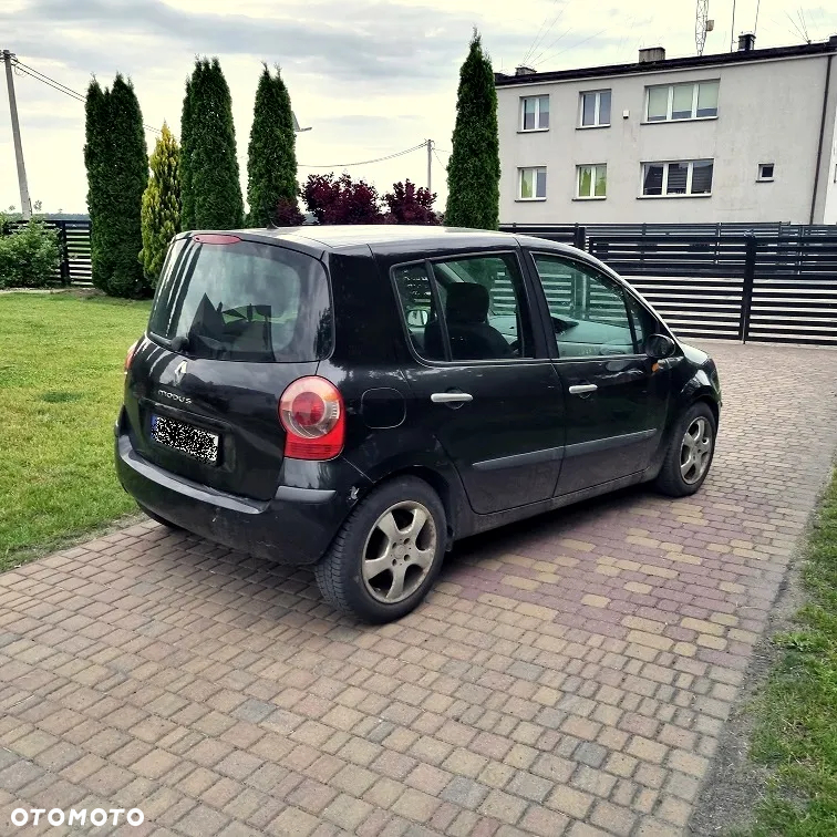 Renault Modus 1.6 16V Privilege - 3