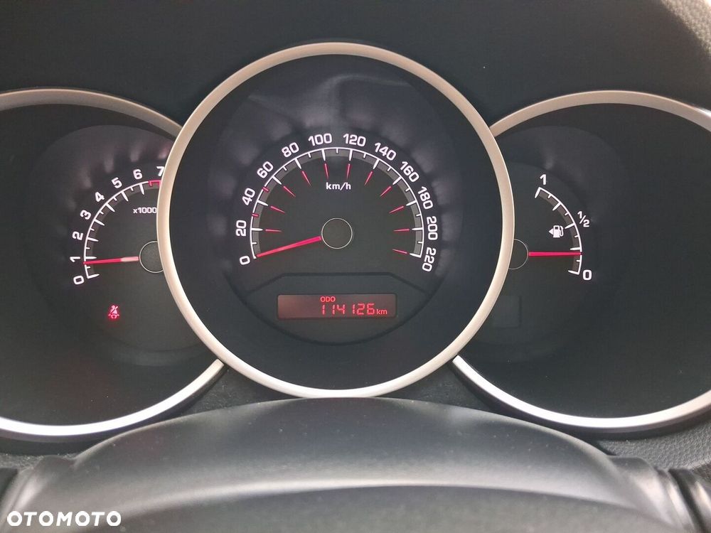 Kia Venga 1.4 Business Line - 18