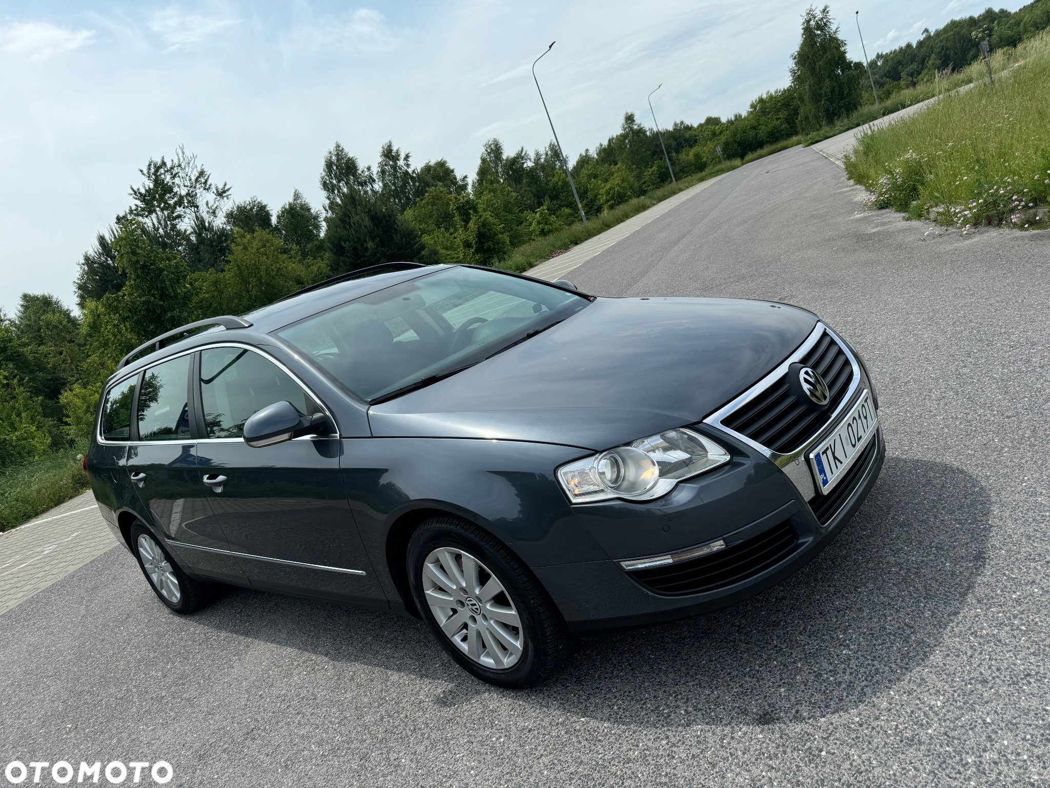 Volkswagen Passat 2.0 TDI Comfortline - 17