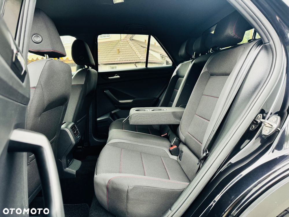 Volkswagen T-Roc 1.5 TSI OPF R-Line - 26