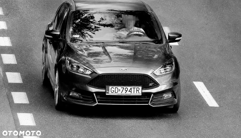 Ford Focus 2.0 EcoBoost ST-2 - 1