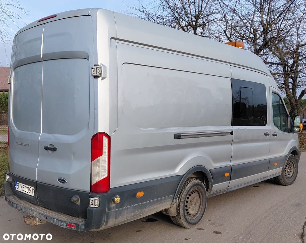 Ford Transit - 32