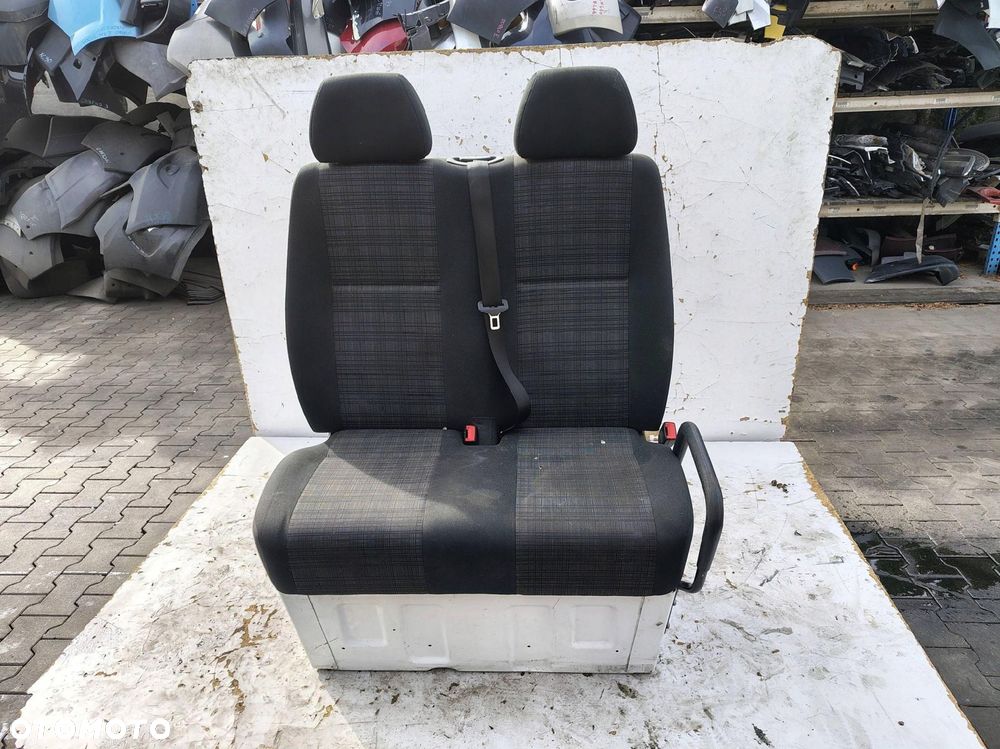 FOTEL KANAPA PASAŻERA PRAWY PRZÓD MERCEDES SPRINTER W906 - 1