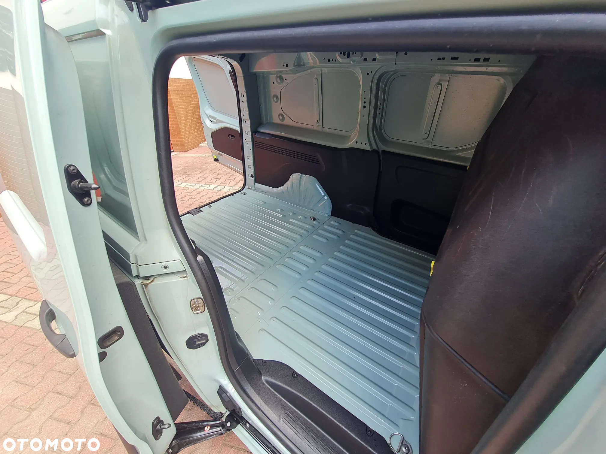 Citroën BERLINGO - 22