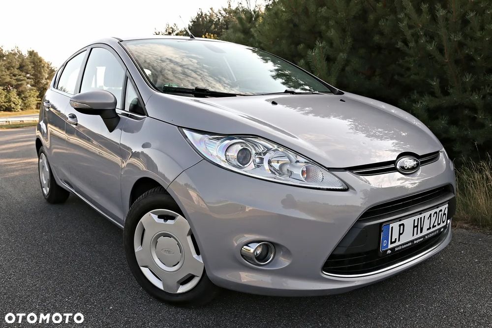Ford Fiesta 1.6 TDCi Champions Edition - 18