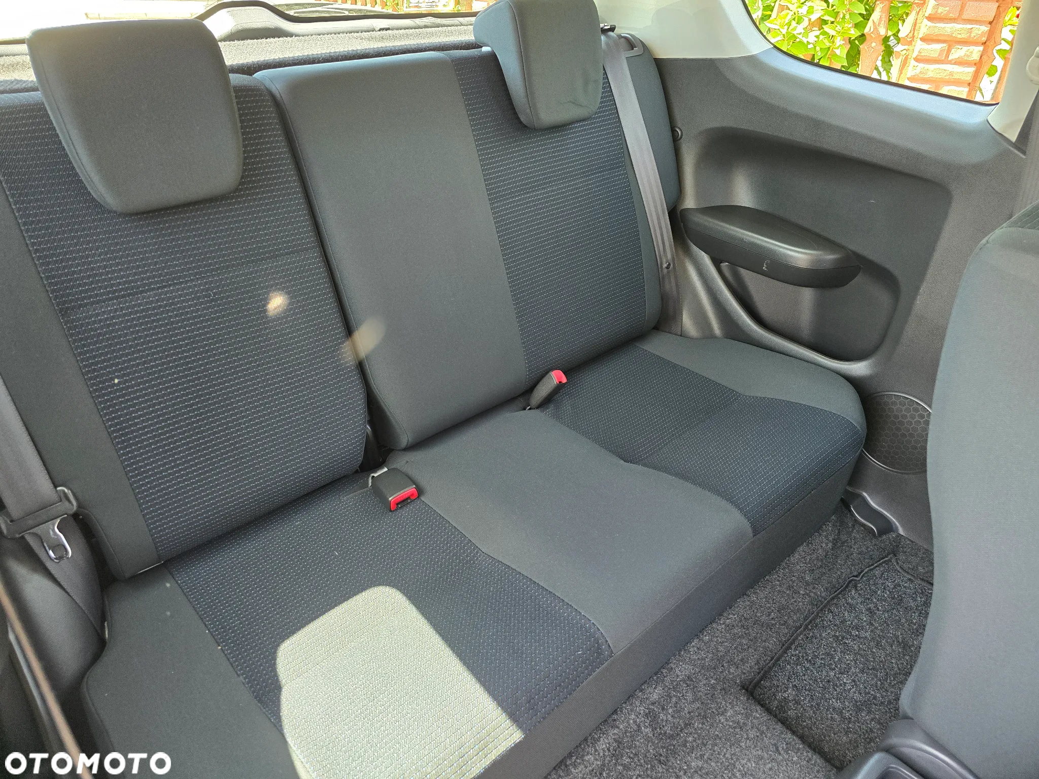 Suzuki Swift - 10