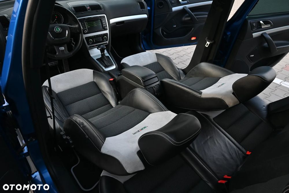 Skoda Octavia ver-1-2-tsi-sport-edition - 31