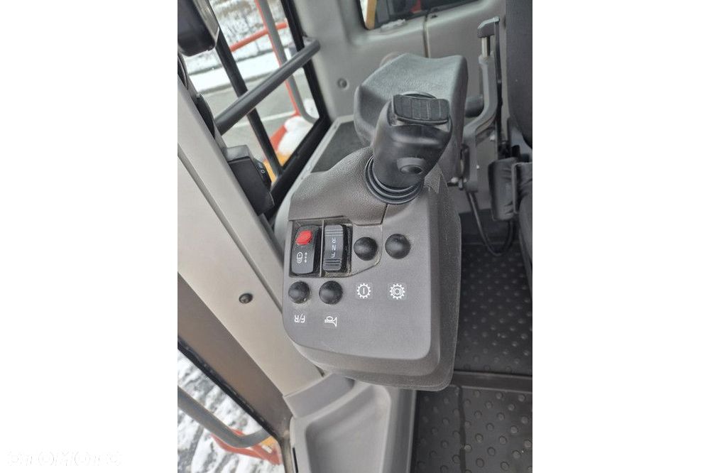 Volvo L 180 H - 22