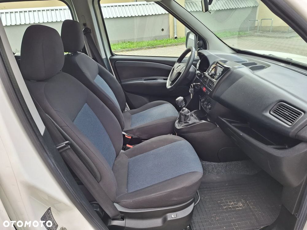 Opel Combo Tour L1H1 - 17