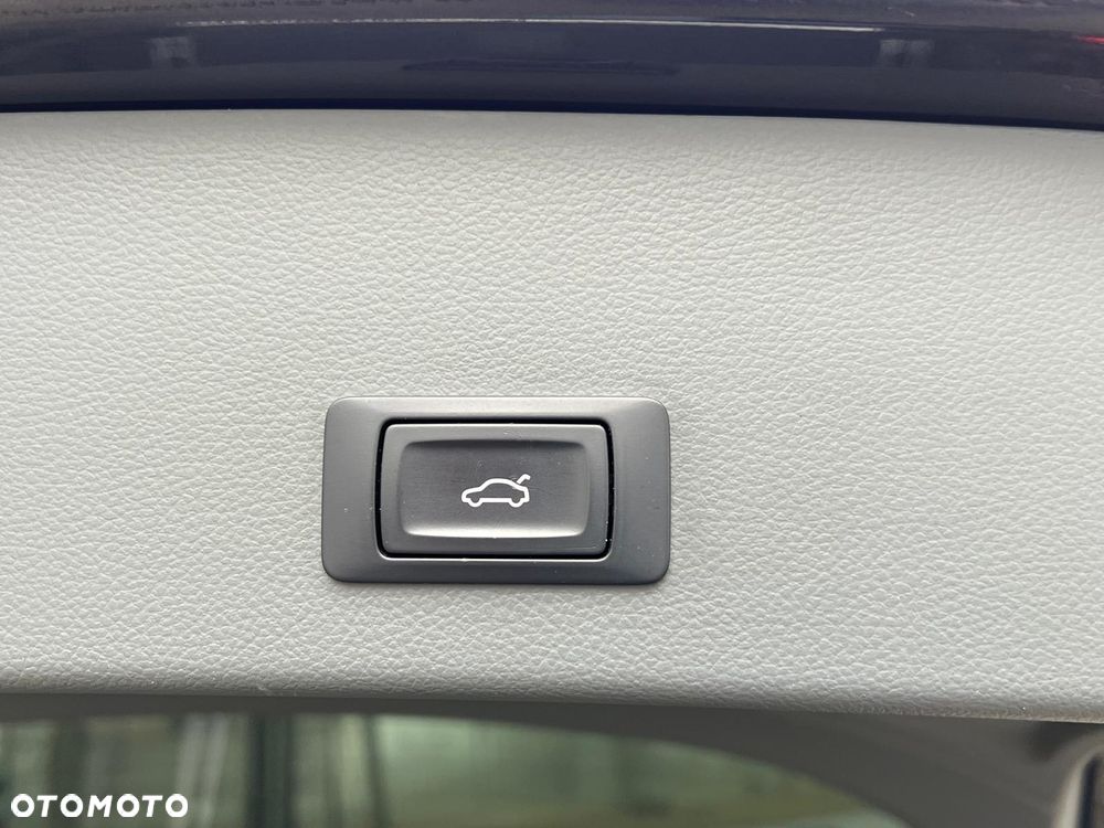 Audi A6 Avant 2.0 TDI DPF multitronic - 11