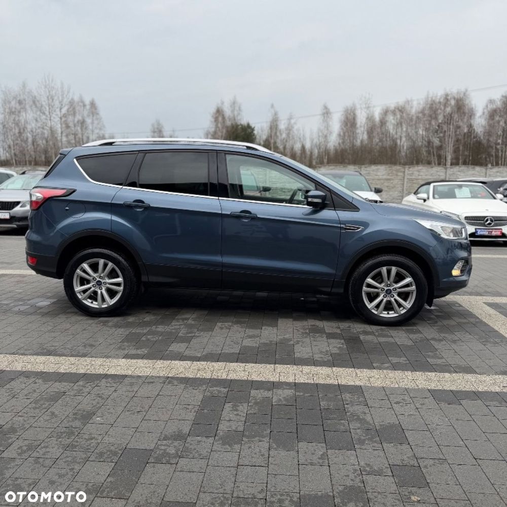 Ford Kuga - 13