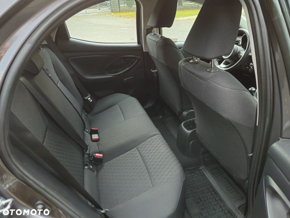 Toyota Yaris 1.5 Comfort - 18