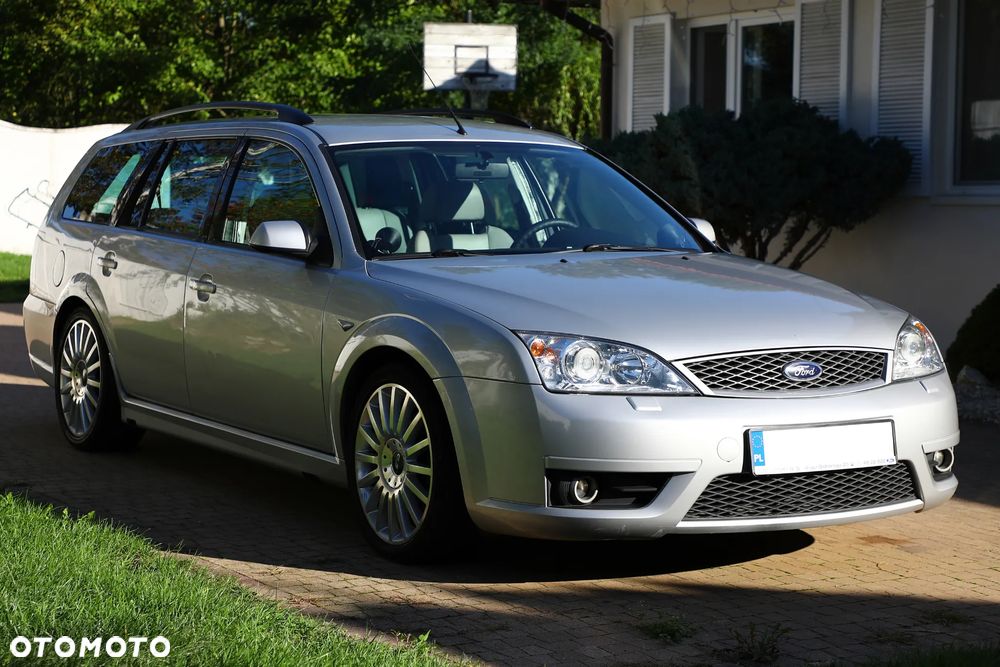 Ford Mondeo V6 ST 220 - 4