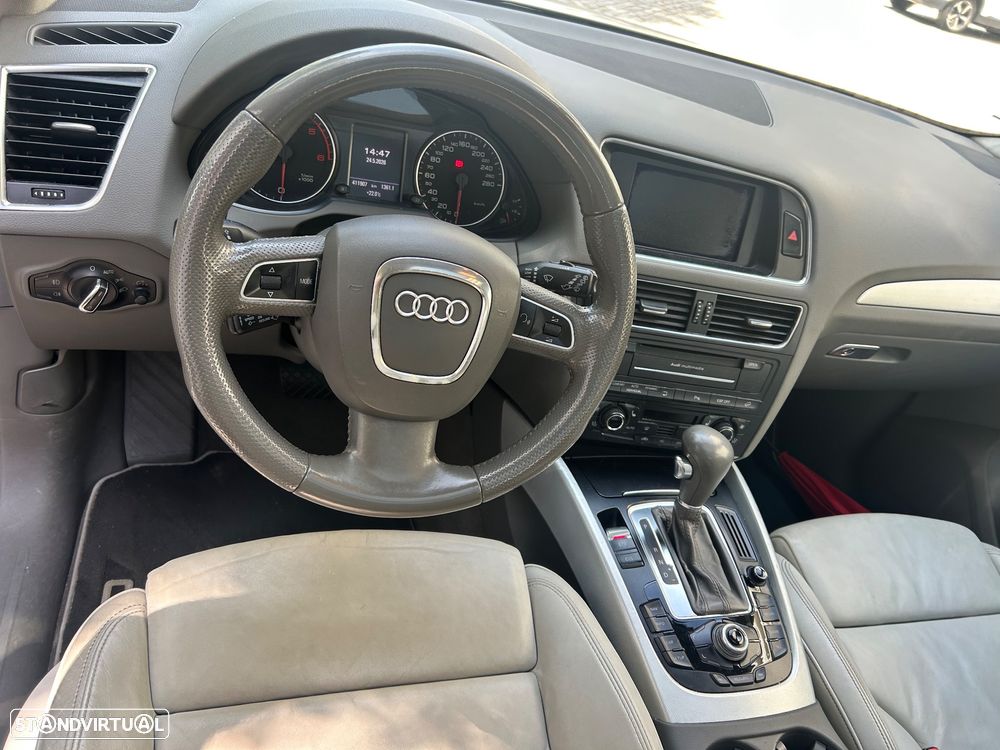 Audi Q5 3.0 TDI Exclusive S-tronic - 8