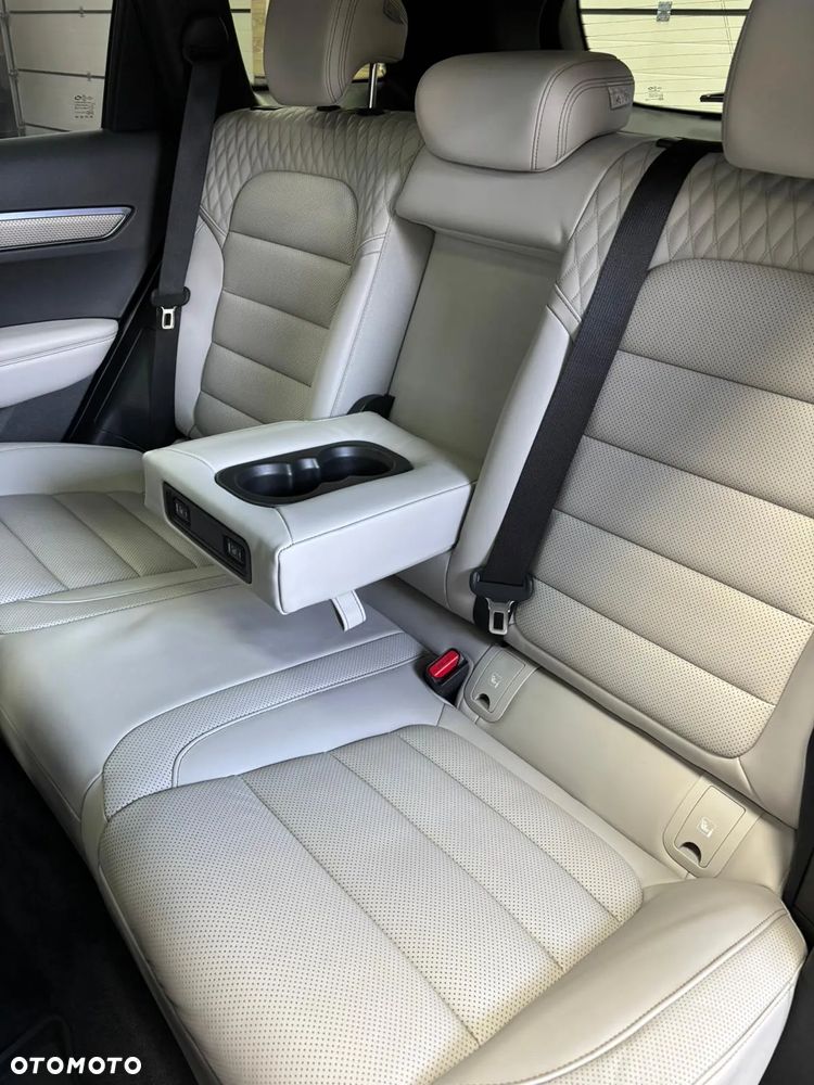 Renault Koleos 2.0 Blue dCi Initiale Paris 4x4 X-Tronic - 10