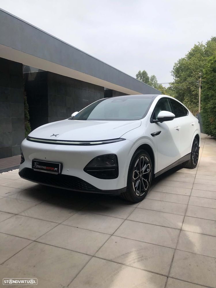 Xpeng G6 80.8 kWh Long Range - 1