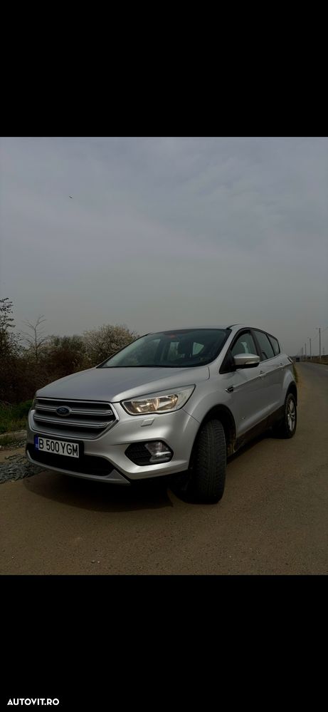 Ford Kuga 2.0 TDCi 4WD Powershift Titanium - 1