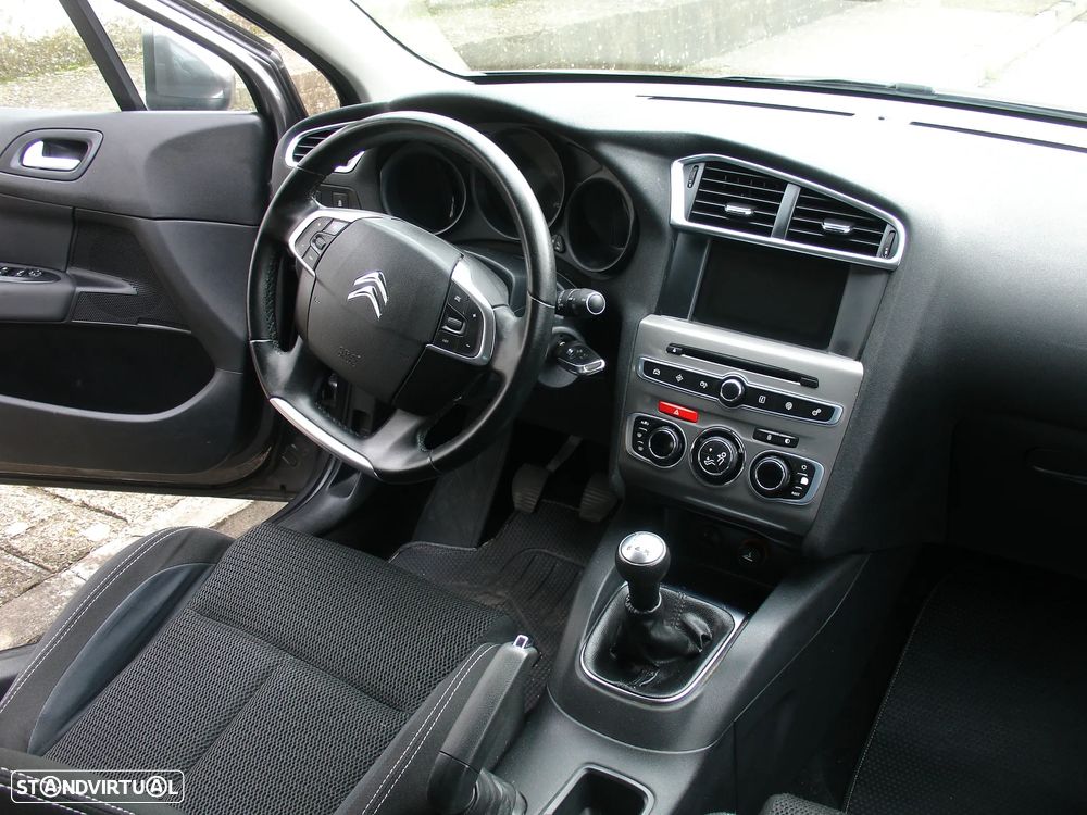 Citroën C4 1.6 BlueHDi Live - 27