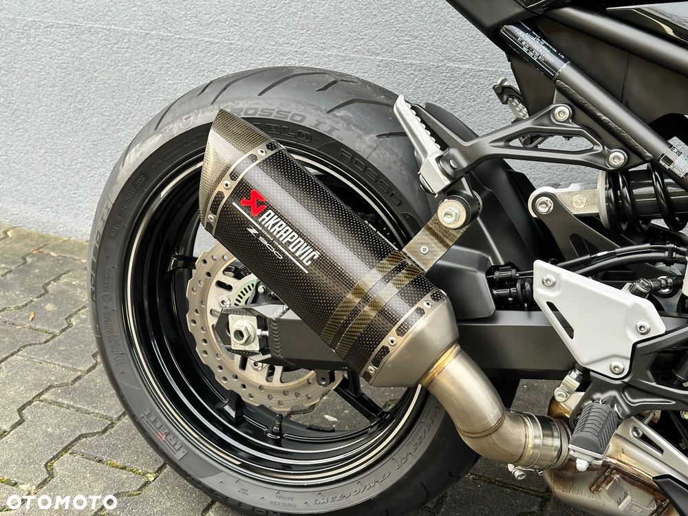 Kawasaki Z 900 - 19