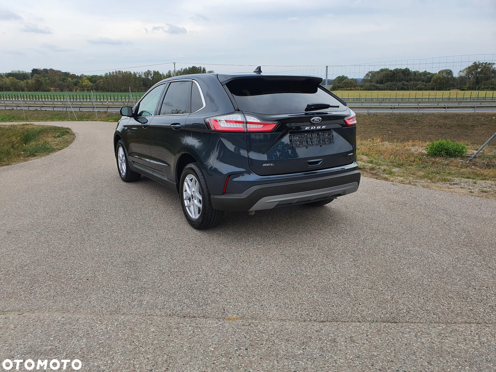 Ford Edge - 14