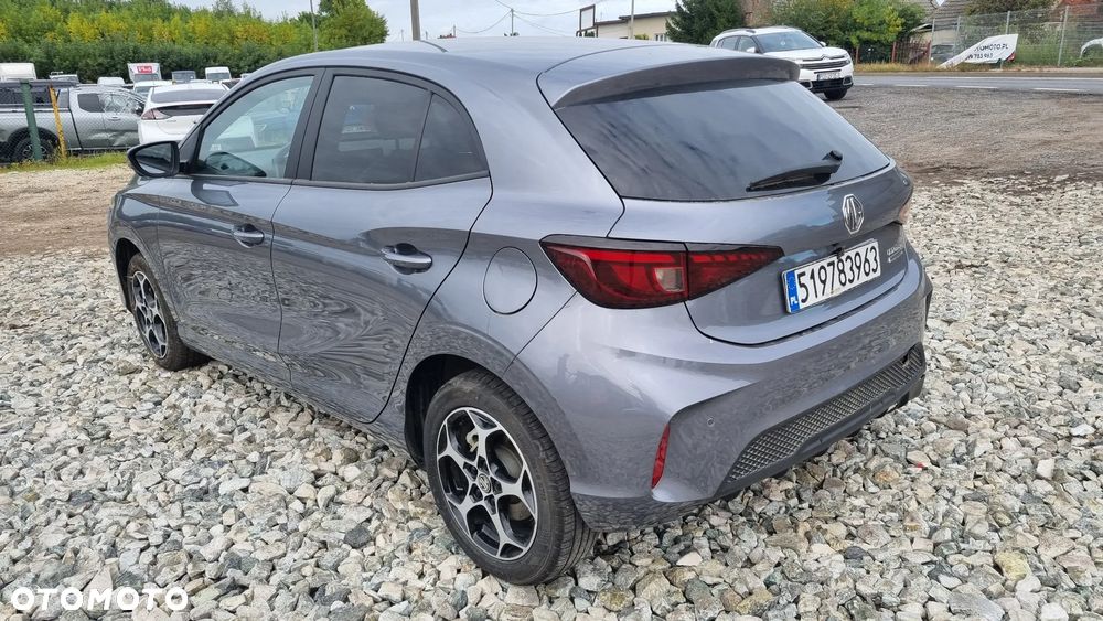 MG MG3 3 Hybrid+ Luxury - 9