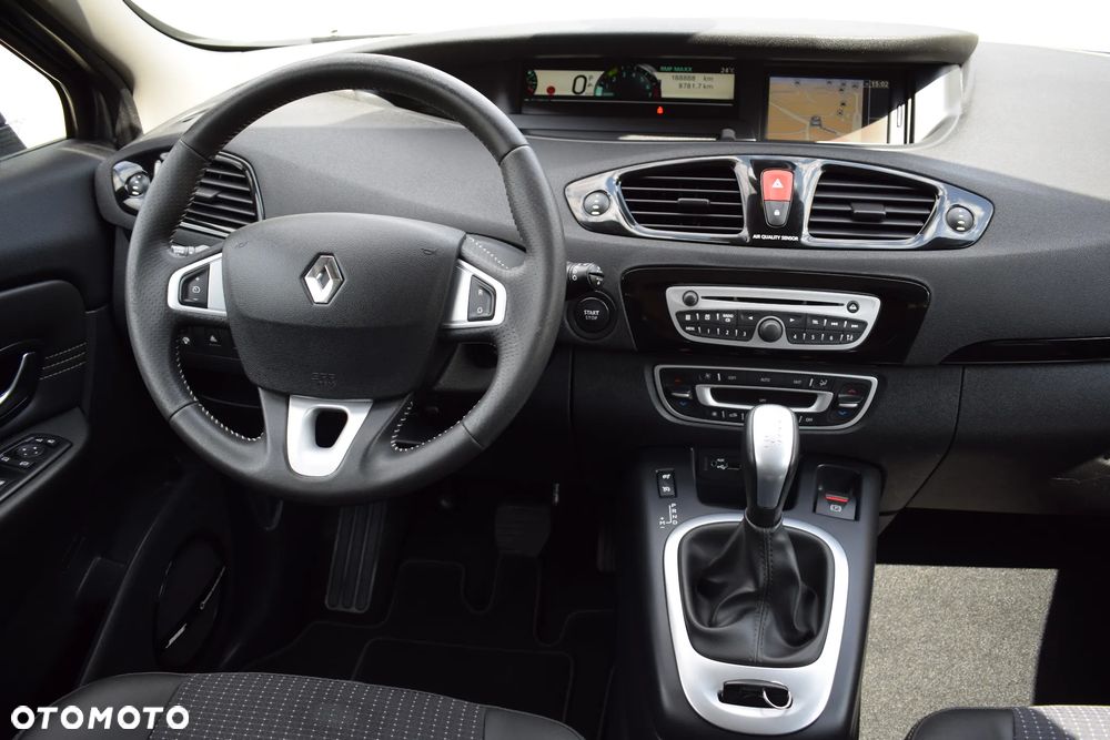 Renault Grand Scenic 2.0 16V 140 CVT Bose Edition - 25