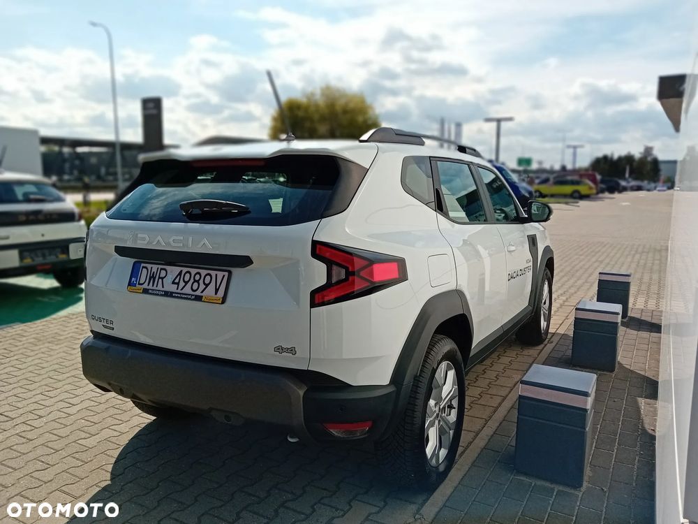 Dacia Duster 1.2 TCe Hybrid-G 150 Expression 4x4 - 7