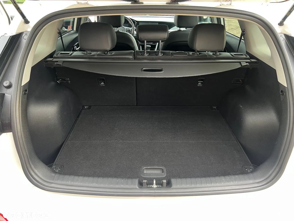 Kia Niro 1.6 GDI Hybrid L Business Line - 20