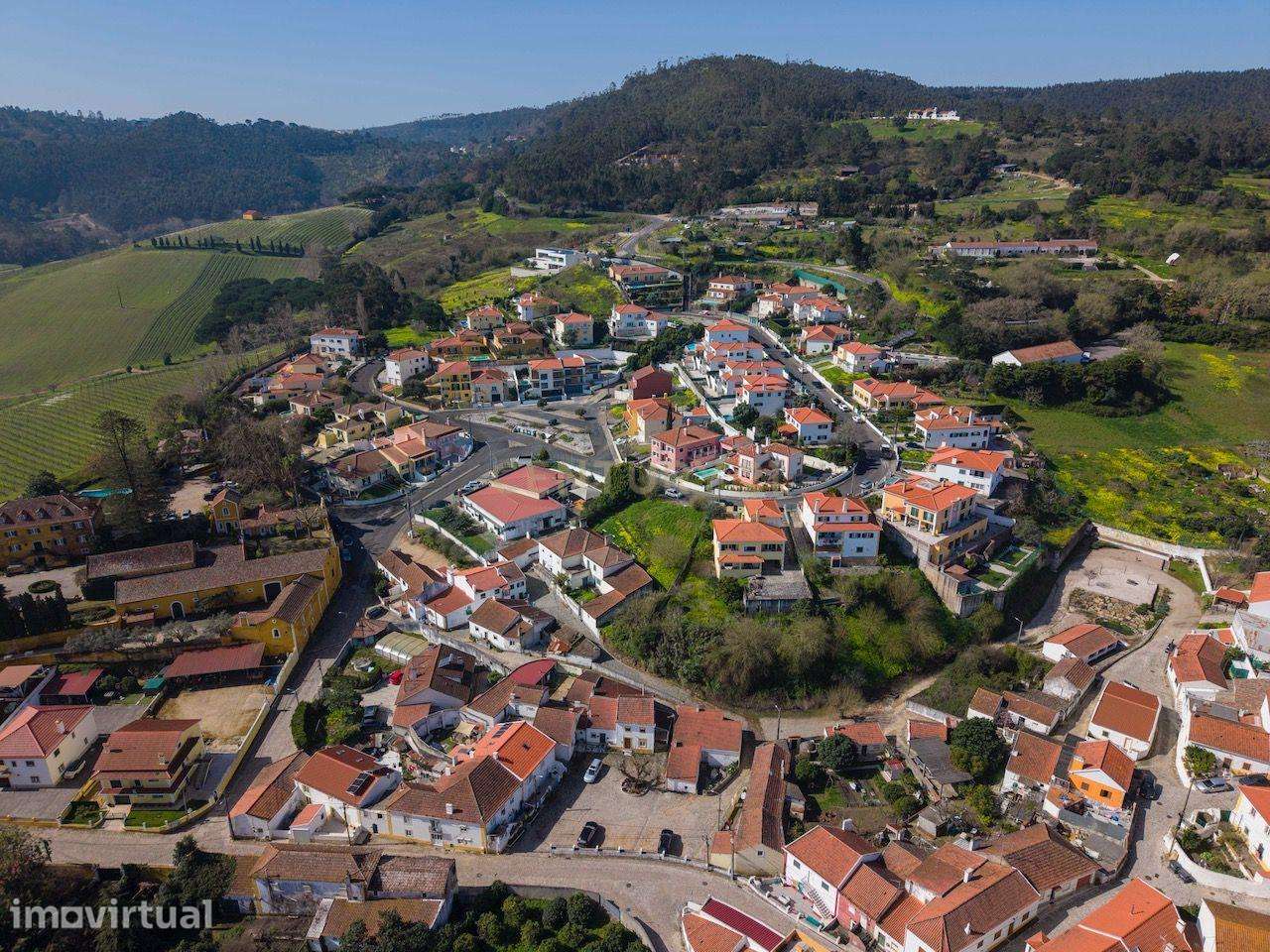Lote de Terreno | 816 m² | Gradil | Urbanização Encosta de São Silvest - Grande imagem: 5/10
