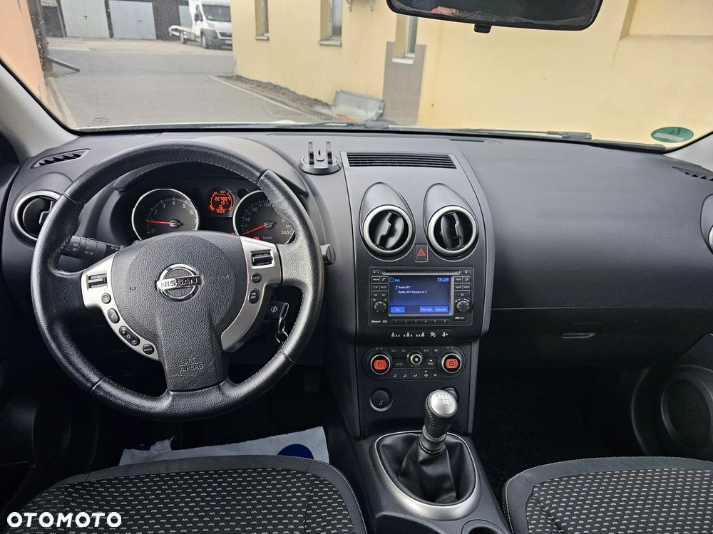 Nissan Qashqai+2 2.0 visia - 9