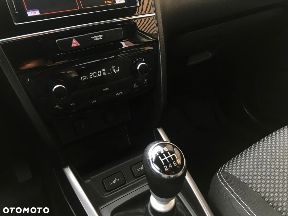 Suzuki Vitara 1.4 Boosterjet Premium 2WD - 35