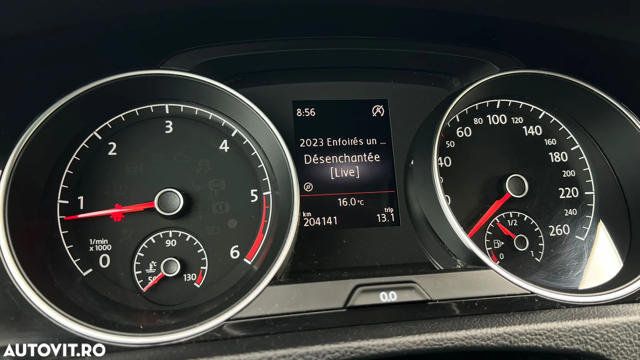 Volkswagen Golf - 18