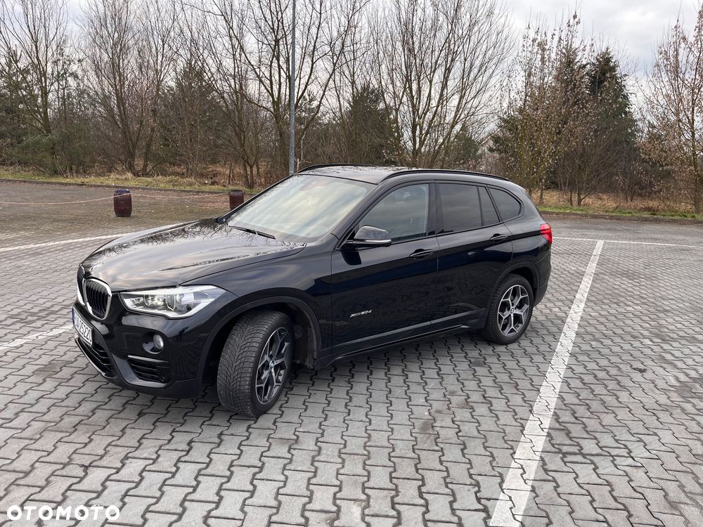 BMW X1 xDrive20d xLine - 8