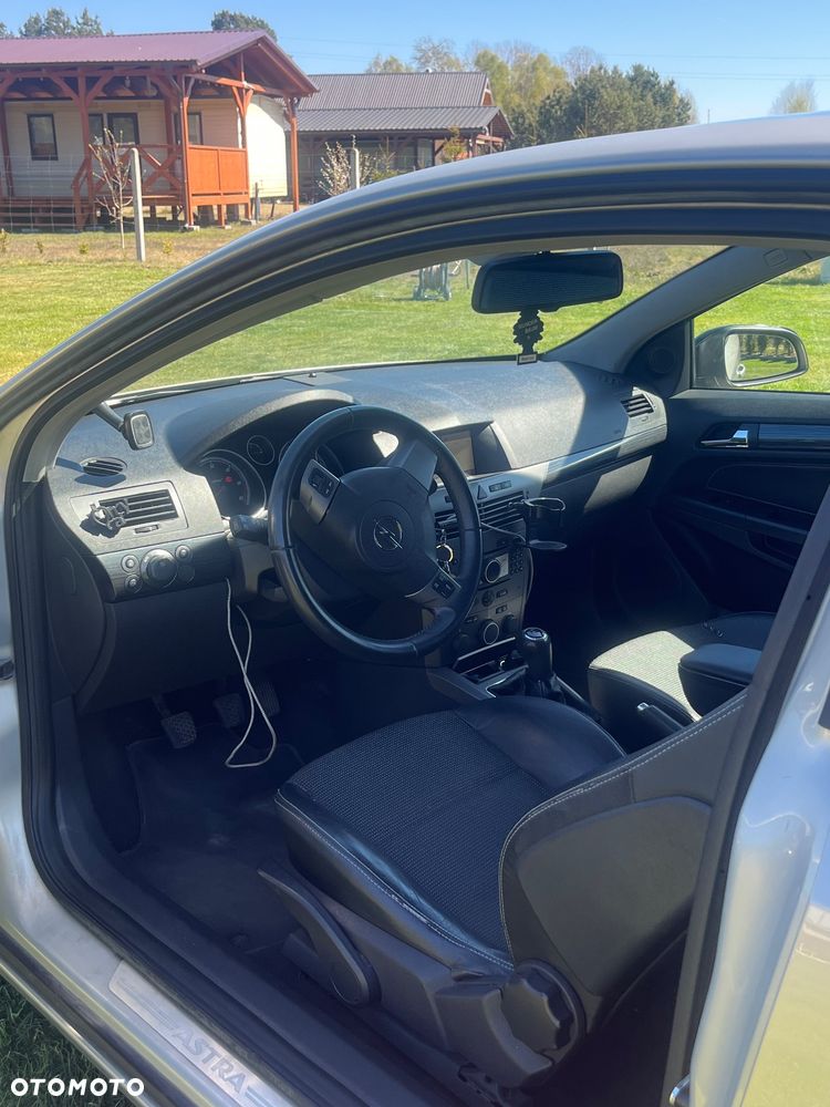 Opel Astra 1.9 CDTI Sport - 13