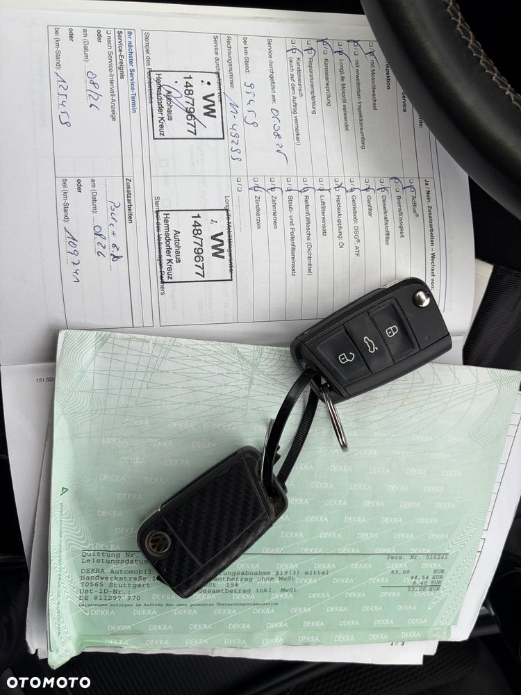 Volkswagen Golf 1.2 TSI BlueMotion Technology Cup - 28