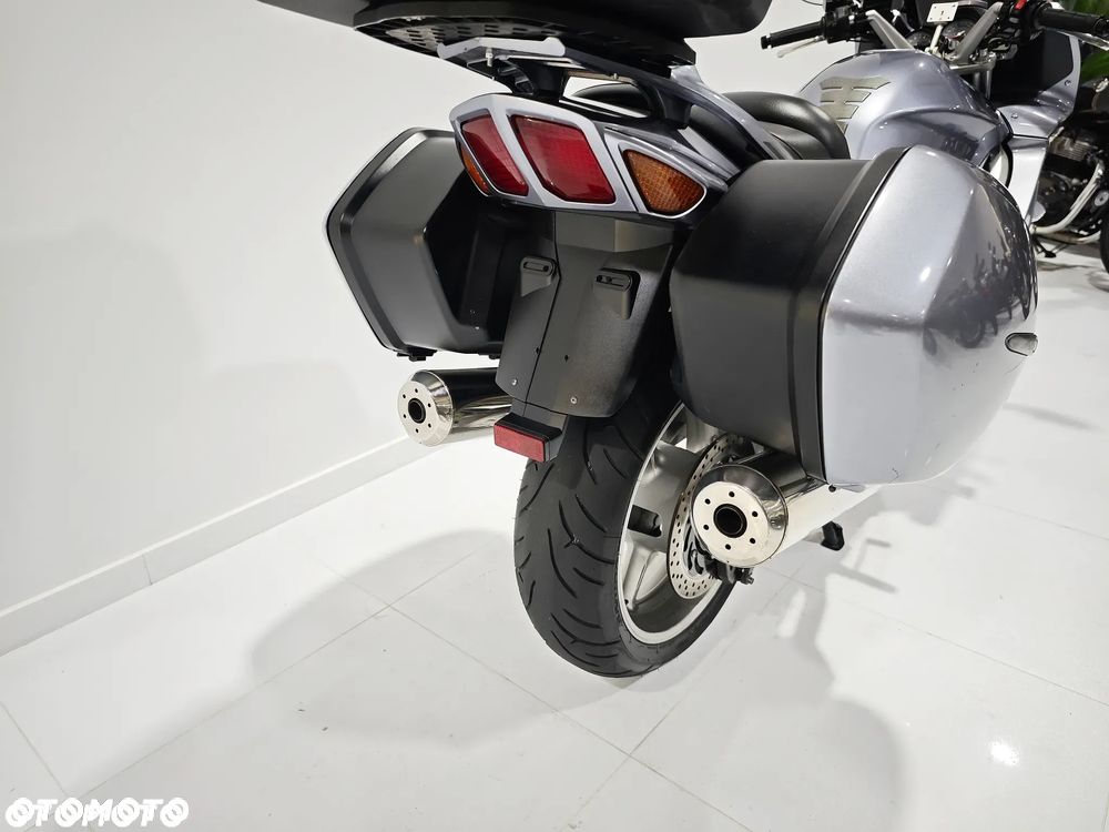 Yamaha FJR - 11