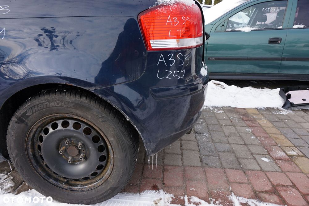 ZDERZAK TYLNY A3 8P 3D HB LZ5J  GRANATOWY AUDI 2003-2008 - 3