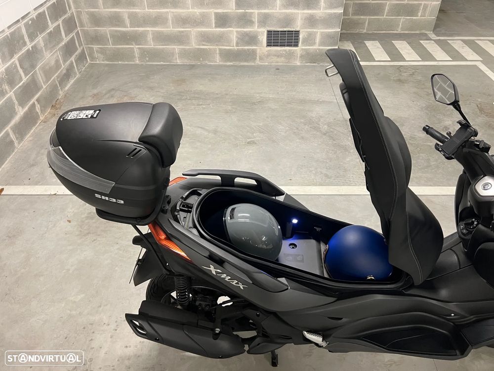 Yamaha X-Max - 8