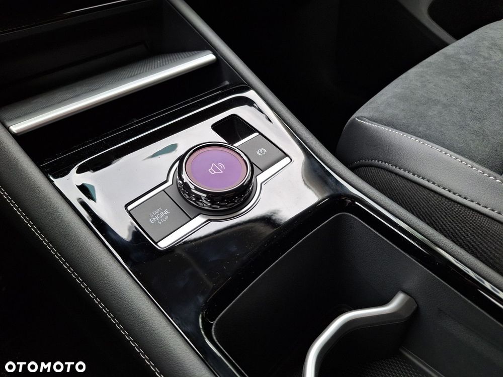 Volkswagen Tiguan 2.0 TDI Elegance DSG - 12