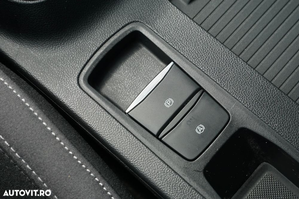 Ford Focus - 14